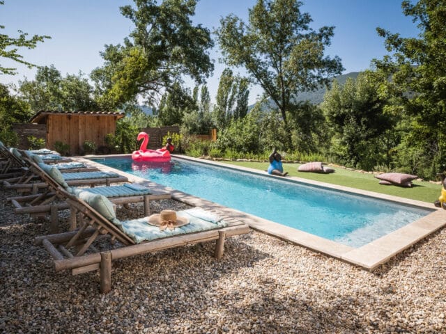 Pourquoi séjourner 2 nuits chez Bulles d’Olive cet été ?