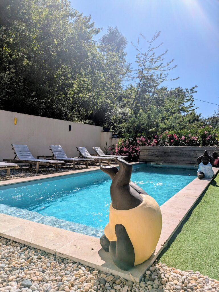 Nuit insolite en bulle avec piscine