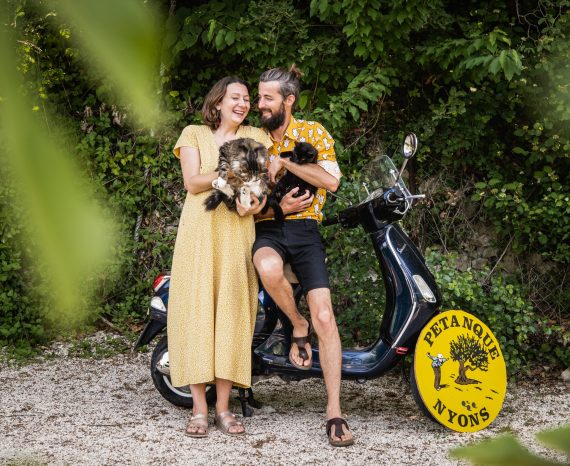 Hôtes avec ses chats